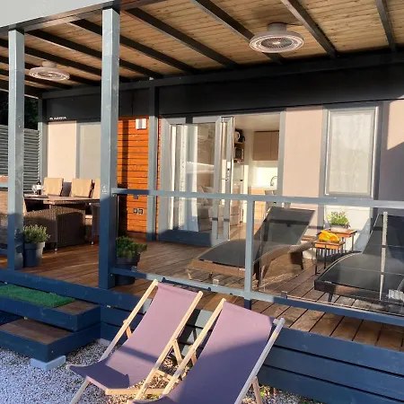 Mobile Homes Adriatic , Campsite Porton Biondi -Rovinj Exterior photo